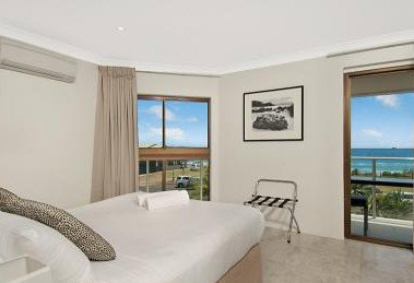 Bayview Beachfront Apartments - Accommodation Brisbane 1