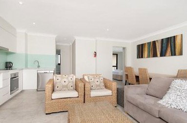 Bayview Beachfront Apartments - Accommodation Brisbane 4