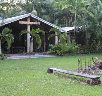 Haleys Cabin & Camping - Accommodation Brisbane 3