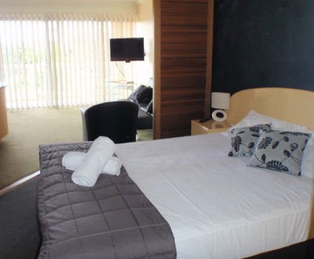 Rays Resort Apartments - Accommodation Brisbane 3