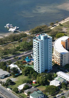 Palmerston Tower - Accommodation Brisbane 0