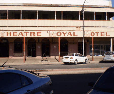 Theatre Royal Hotel - Accommodation Brisbane