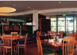 Ocean Side Hawks Nest - Accommodation Brisbane 3