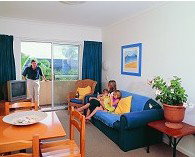 Ocean Side Hawks Nest - Accommodation Brisbane 4