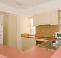 San Mateo on Broadbeach - Accommodation Brisbane