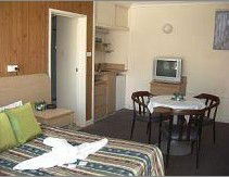 The Entrance Motel - Accommodation Brisbane 3