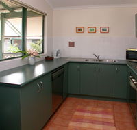 Cocos Beach Bungalows - Accommodation Brisbane