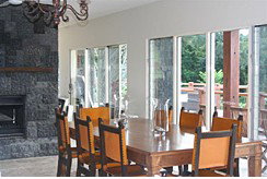Secrets On The Ridge - Accommodation Brisbane 4