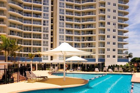 Outrigger Twin Towns Resort - Accommodation Brisbane 4