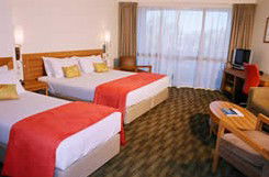 Quality Hotel Mermaid Waters - Accommodation Brisbane 4