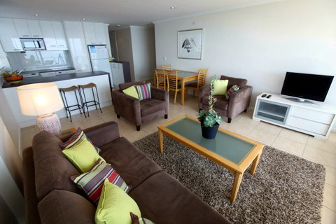 84 The Spit - Accommodation Brisbane 5