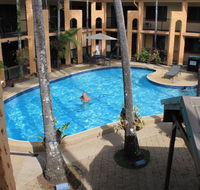Oasis Inn Holiday Apartments
