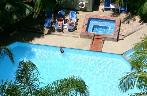 Horizons Burleigh Heads Holiday Apartments - Accommodation Brisbane 0