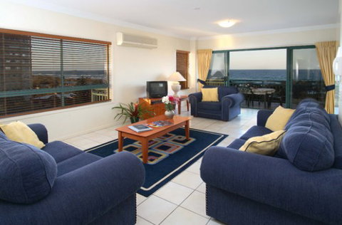 Sunshine Towers Apartments - Accommodation Brisbane 0