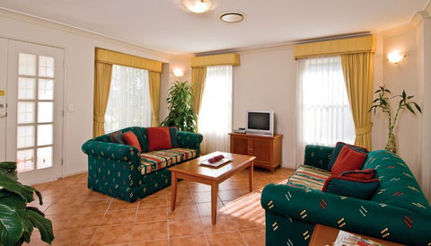 Royal Woods Resort - Accommodation Brisbane 3