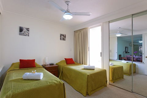 La Grande Apartments Broadbeach - Accommodation Brisbane 6