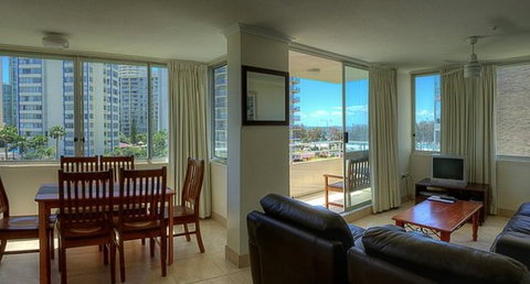 View Pacific Holiday Apartments - Accommodation Brisbane 2