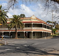 The Midland Hotel Castlemaine - Accommodation Brisbane
