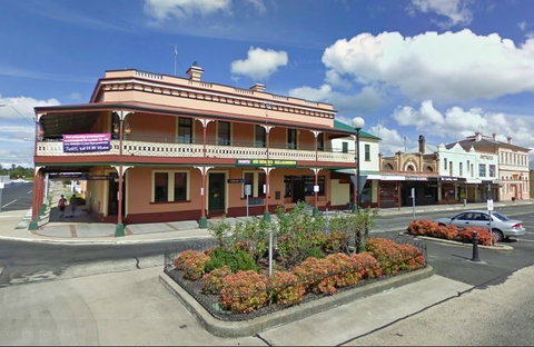 Murrumbidgee Hotel - Accommodation Brisbane 0