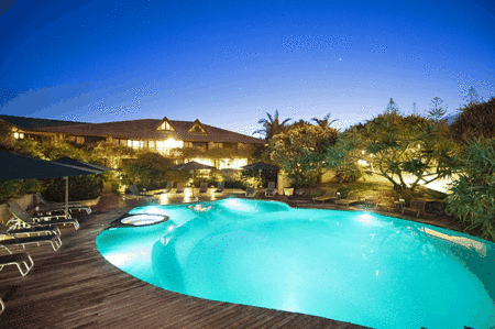 Beach Hotel Resort - Accommodation Brisbane
