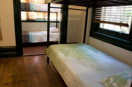 Glebe Village Backpackers - Accommodation Brisbane 5