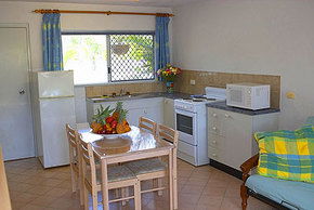 Clifton Sands Apartments - Accommodation Brisbane 2