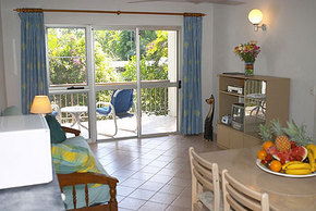 Clifton Sands Apartments - Accommodation Brisbane 3
