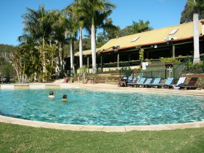 Advancetown QLD Accommodation Brisbane