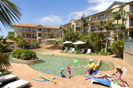 Beachcomber Resort - Accommodation Brisbane 0