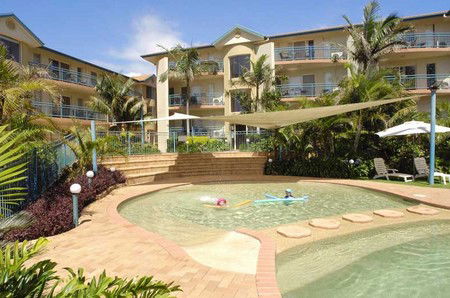 Beachcomber Resort - Accommodation Brisbane 5