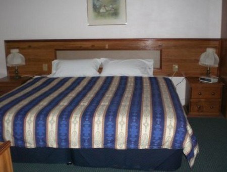 Boronia Holiday Lodge - Accommodation Brisbane 1