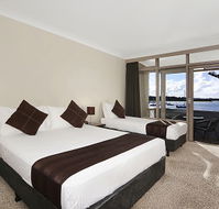 Waters Edge Country Comfort - Accommodation Brisbane