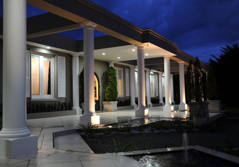 Norwood House Motel & Reception Centre - Accommodation Brisbane 1