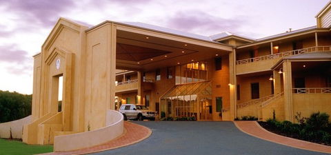 Abbey Beach Resort - Accommodation Brisbane 3