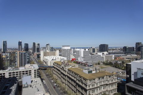 Astra Apartments Melbourne CBD - Accommodation Brisbane 4