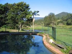 Golden Pond Retreat - Accommodation Brisbane 0