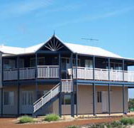 Sur La Mer on The Beach - Accommodation Brisbane