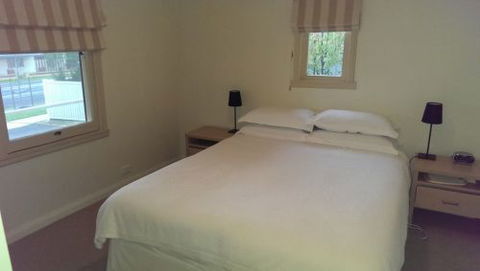 The Little Bird House - Accommodation Brisbane 6
