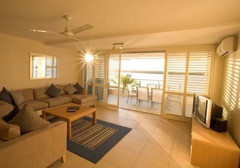Stay In Noosa - Accommodation Brisbane 2