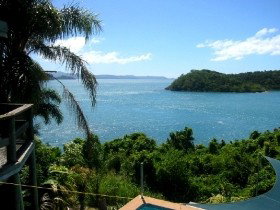 Warrain Beach House - Accommodation Brisbane 0