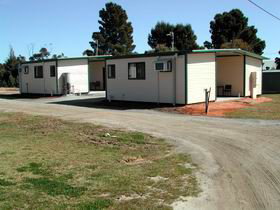 Pinnaroo Cabins - Accommodation Brisbane 0