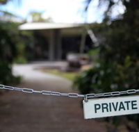 ArtHOUSE Beachfront Accommodation - Accommodation Brisbane