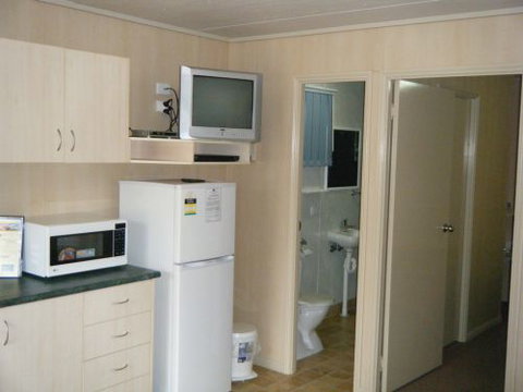 Pepper Tree Cabins - Accommodation Brisbane 2