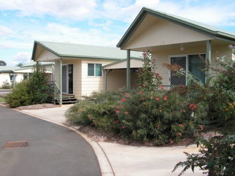 Pepper Tree Cabins - Accommodation Brisbane 3