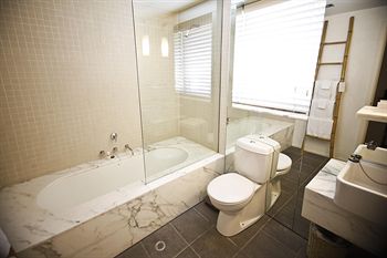 The Prince - Accommodation Brisbane 0