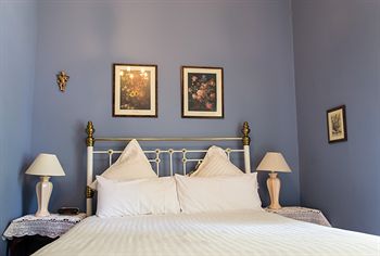 Toorak Manor - Accommodation Brisbane 2