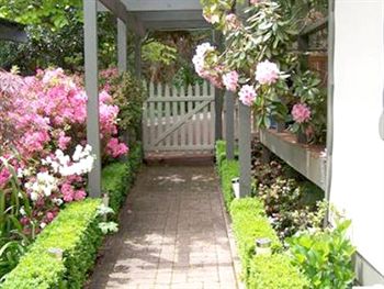 Annie Roe's Luxury Bed & Breakfast - Accommodation Brisbane 0