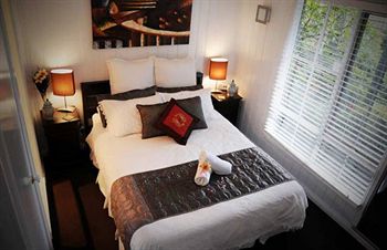 Annie Roe's Luxury Bed & Breakfast - Accommodation Brisbane 1