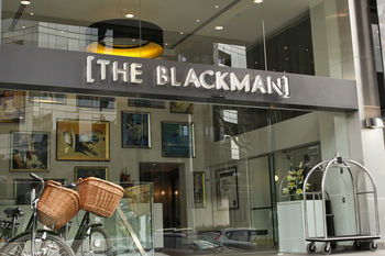 Art Series-The Blackman - Accommodation Brisbane 3
