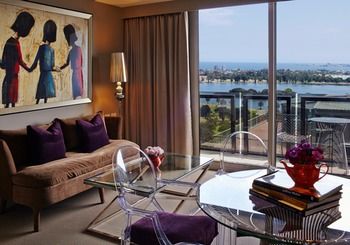 Art Series-The Blackman - Accommodation Brisbane 7